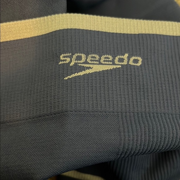 Navy Blue Leggings Speedo size medium - Picture 3 of 8